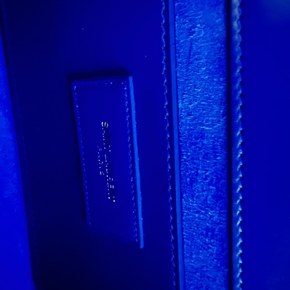 Yves Saint Laurent blue clutch - Picture 4 of 4